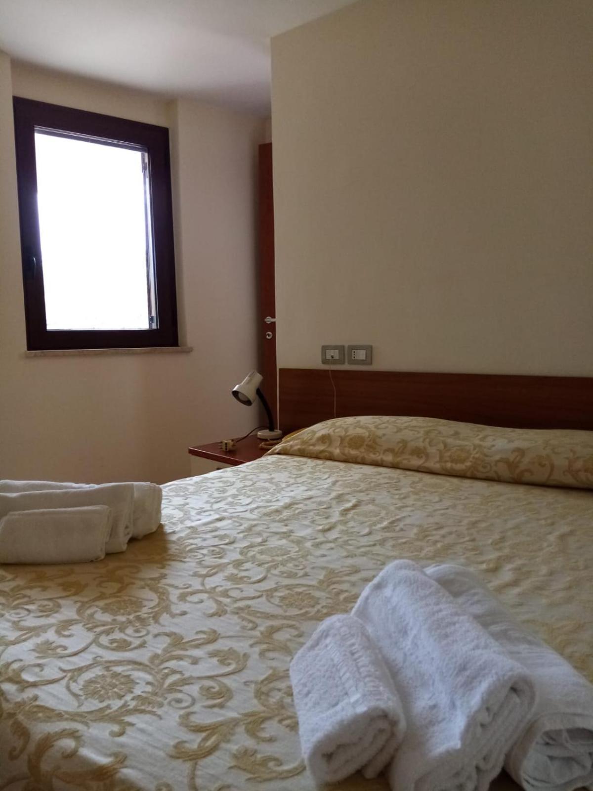 Cilentiamoci Palinuro Hotel Bilik gambar